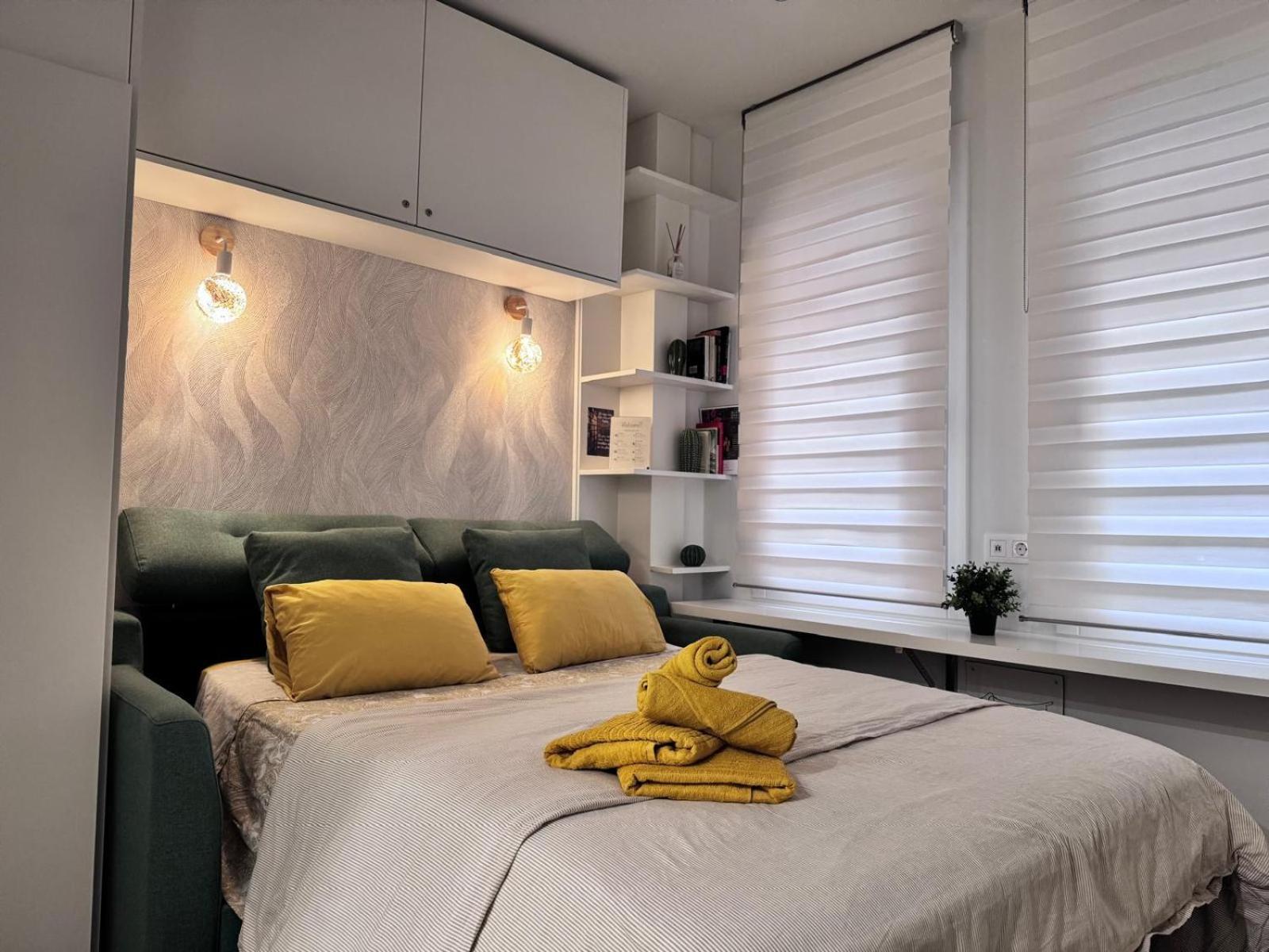 Estudio Ideal Para 2 Personas Malaga Exterior photo