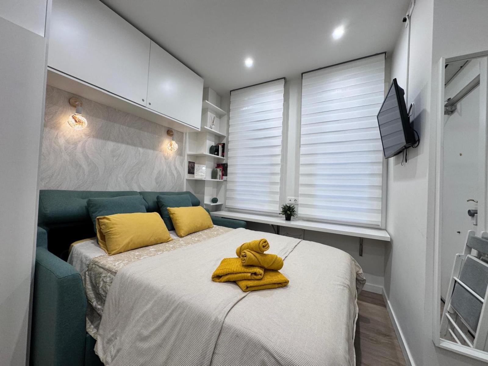 Estudio Ideal Para 2 Personas Malaga Exterior photo